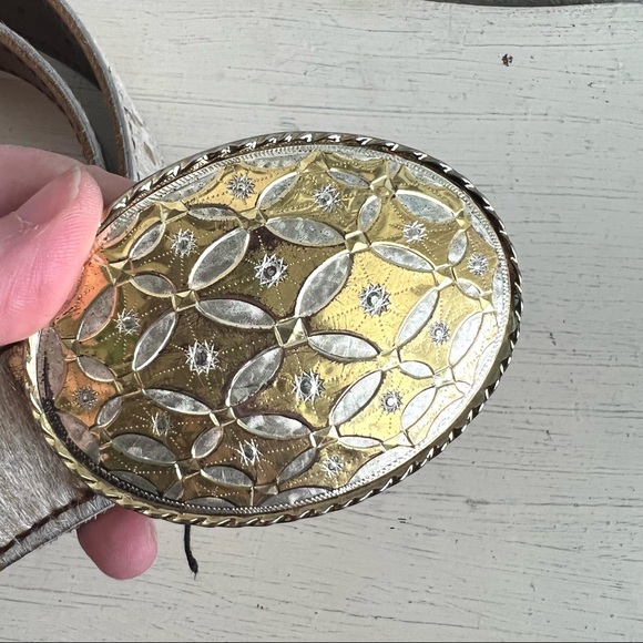 Erin Knight Designs Gold Buckle and Hide Belt - Picture 5 of 13